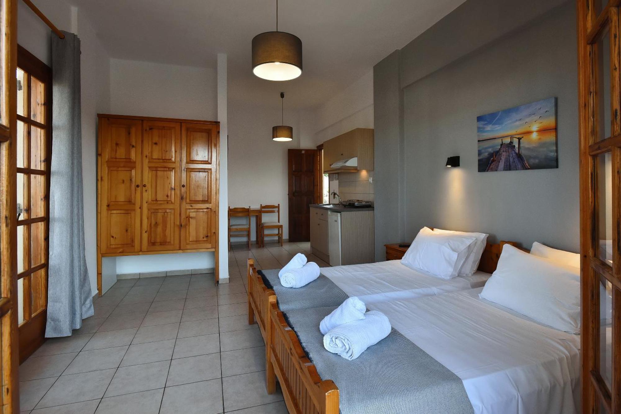 Mari Evans Apartments Kato Gouves المظهر الخارجي الصورة